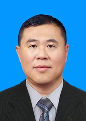 邵伟庚